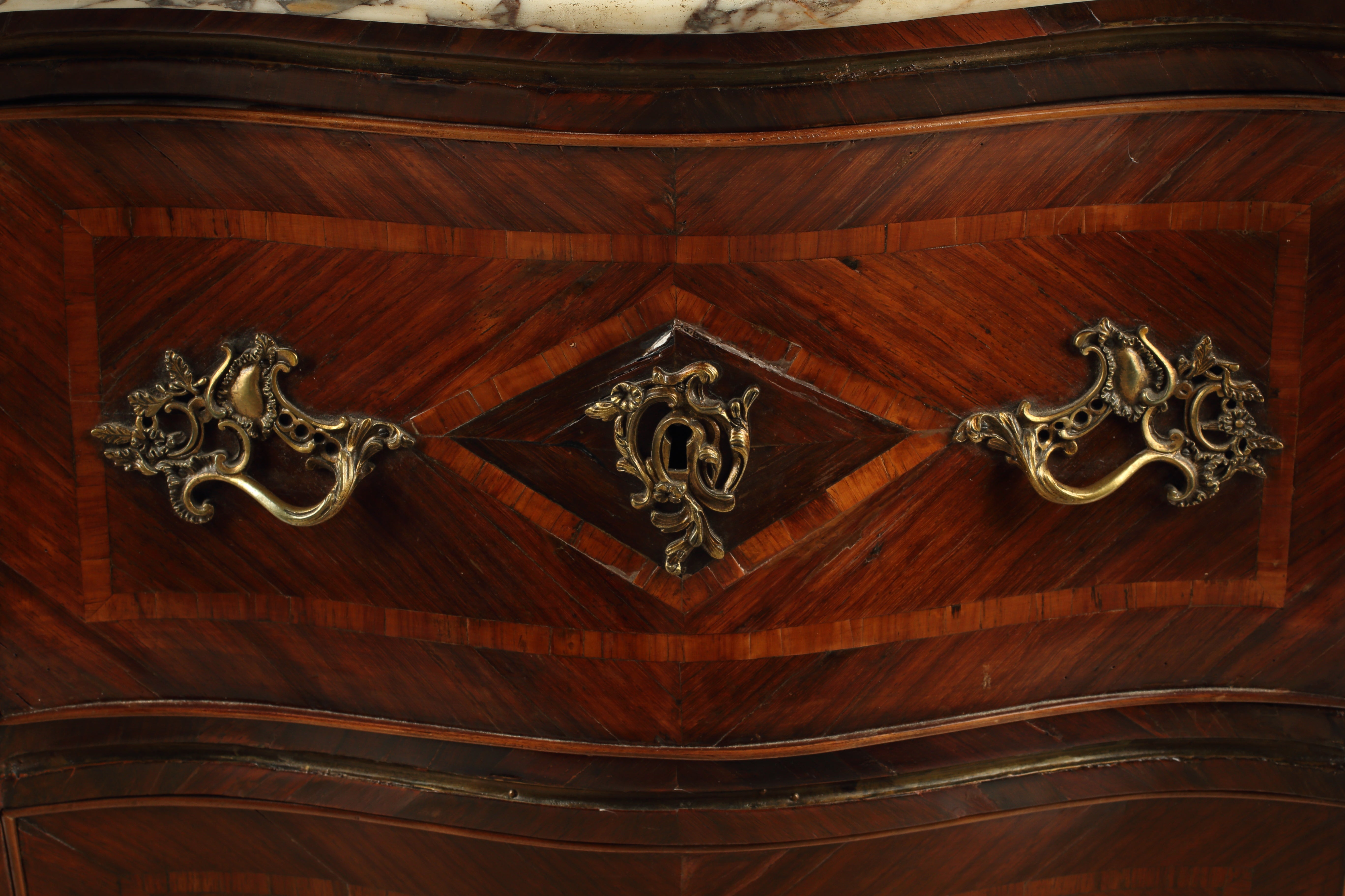 Genoise Chest of Drawers with Marble Top, 18th Century Italian